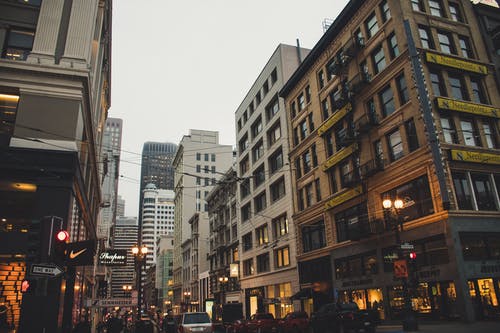 白天的耐克标牌 · 免费素材图片