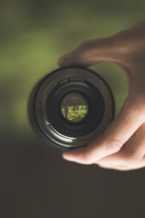 黑色单反相机镜头 · 免费素材图片