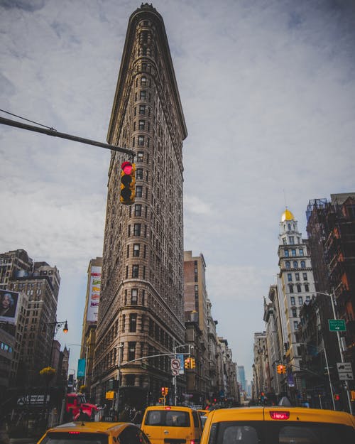 熨斗大厦的照片在纽约。 · 免费素材图片