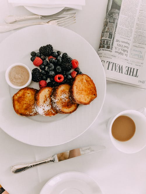 覆盆子和蓝莓 · 免费素材图片