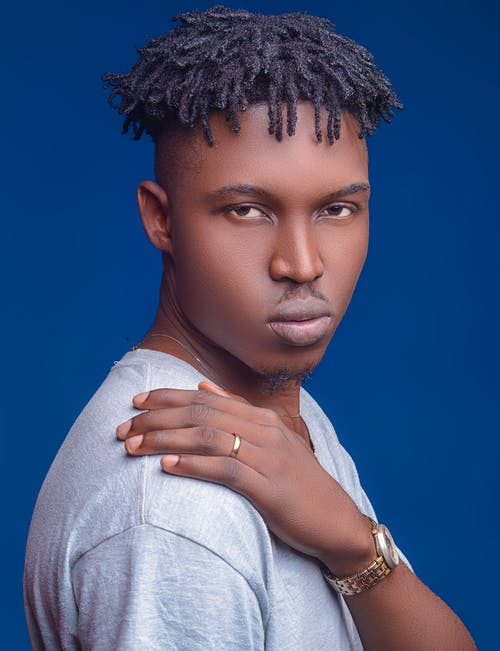 男子合影留念 · 免费素材图片