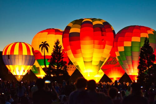 彩色热气球 · 免费素材图片