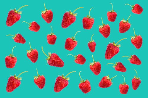 红草莓数码壁纸 · 免费素材图片