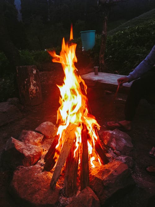 篝火的照片 · 免费素材图片