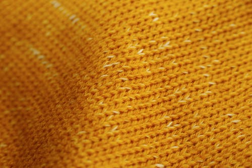 针织的黄色布 · 免费素材图片