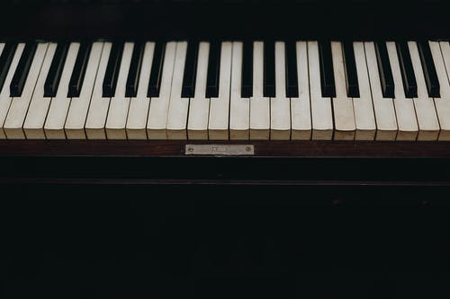 钢琴键照片 · 免费素材图片