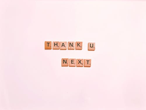 拼字游戏字母拼写感谢u Next · 免费素材图片