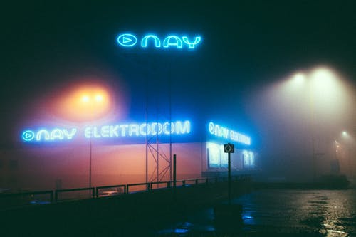 Onay Elektrodum照明标牌 · 免费素材图片
