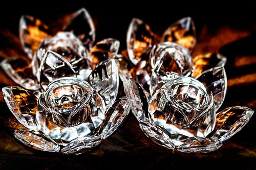 两个透明玻璃烛台 · 免费素材图片