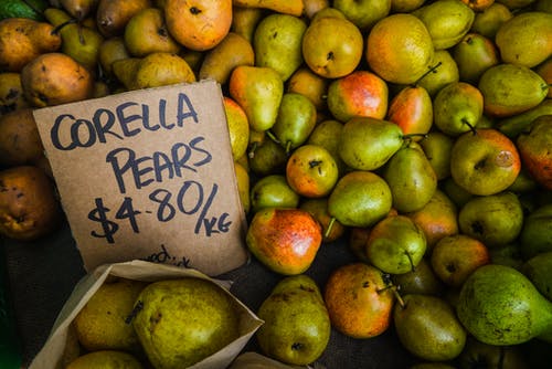 绿橙corella梨果实批次 · 免费素材图片