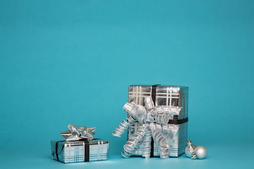 礼品盒 · 免费素材图片