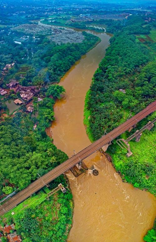 桥梁航拍 · 免费素材图片