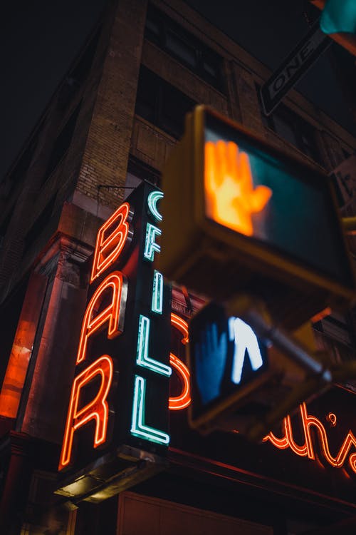 酒吧烧烤霓虹灯 · 免费素材图片