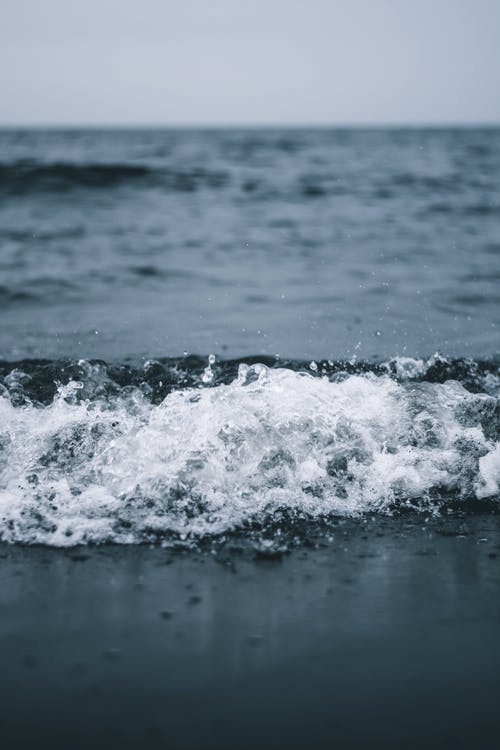 波浪照片 · 免费素材图片