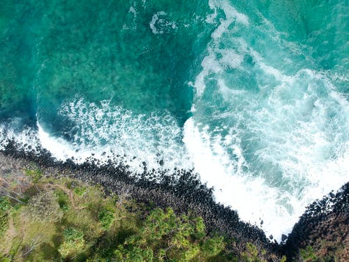 海滨航拍 · 免费素材图片