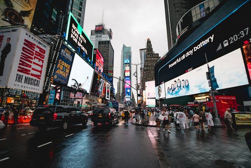 纽约时代广场的人 · 免费素材图片