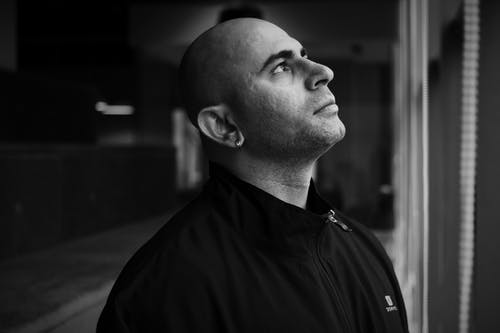 男子主演 · 免费素材图片