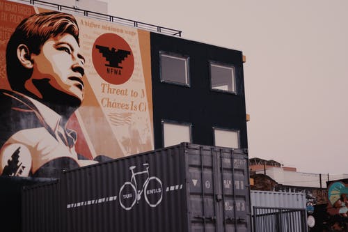 黑白木柜 · 免费素材图片