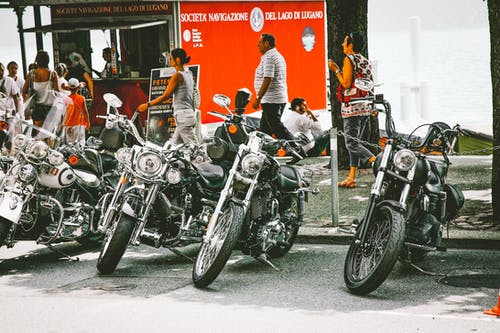 巡洋舰摩托车 · 免费素材图片