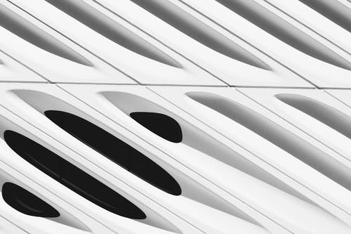 白色和黑色车门 · 免费素材图片