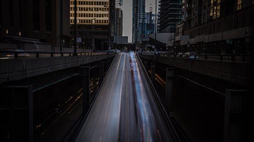 黑白木柜 · 免费素材图片