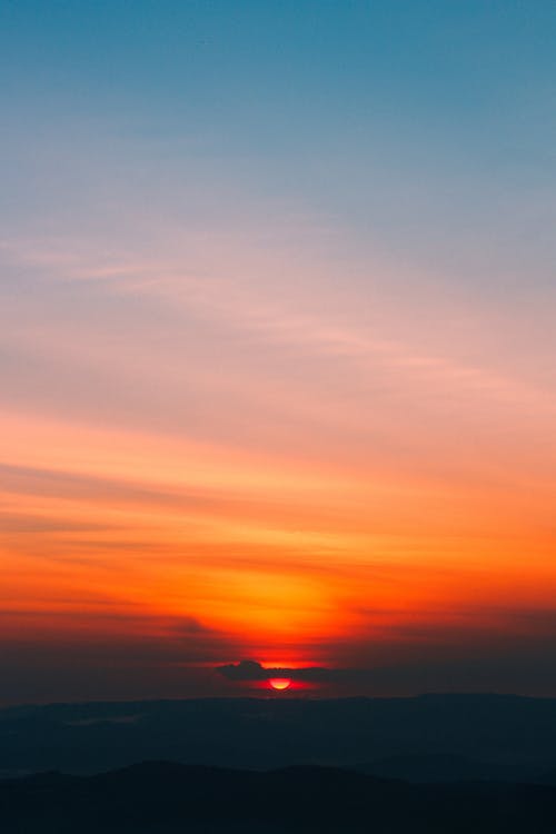 黄金时段有云 · 免费素材图片