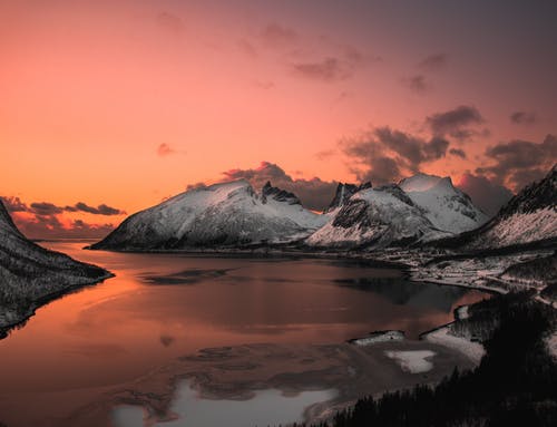 湖山附近的风景照片 · 免费素材图片