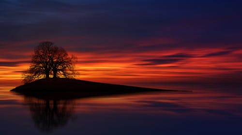 山的轮廓 · 免费素材图片