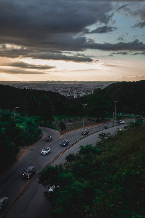 道路上的车辆 · 免费素材图片