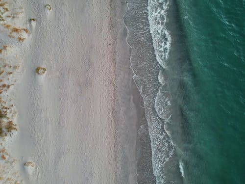 海浪的地域视图 · 免费素材图片