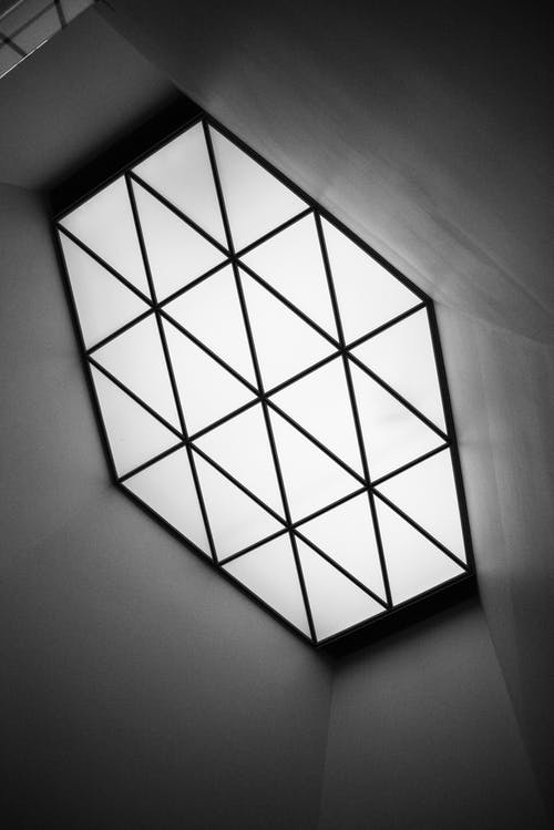 白玻璃天花板 · 免费素材图片