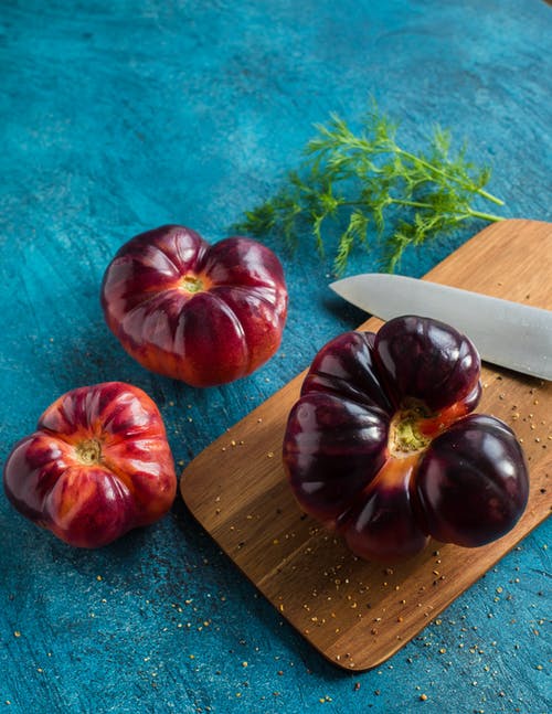 三轮红色水果 · 免费素材图片