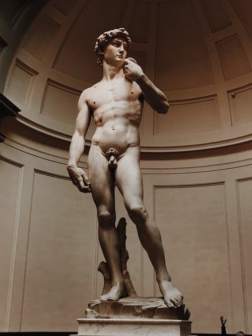 房间里的希腊雕像 · 免费素材图片