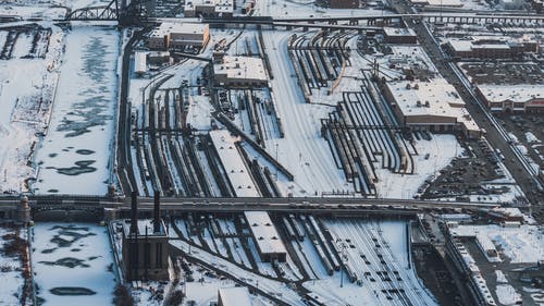 Snow的结构覆盖物鸟瞰图摄影 · 免费素材图片