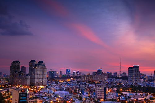 夜间城市景观照片 · 免费素材图片