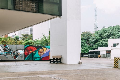 布朗长凳近邮政 · 免费素材图片