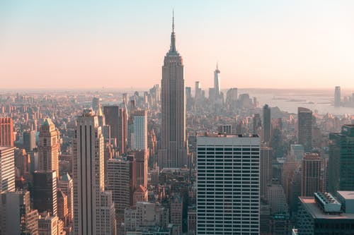 纽约市帝国大厦的天际线照片 · 免费素材图片