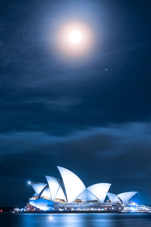 悉尼歌剧院在晚上的照片 · 免费素材图片