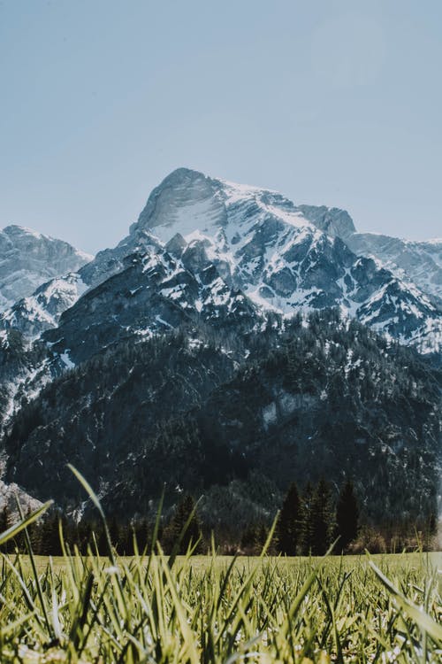 白雪皑皑的山 · 免费素材图片