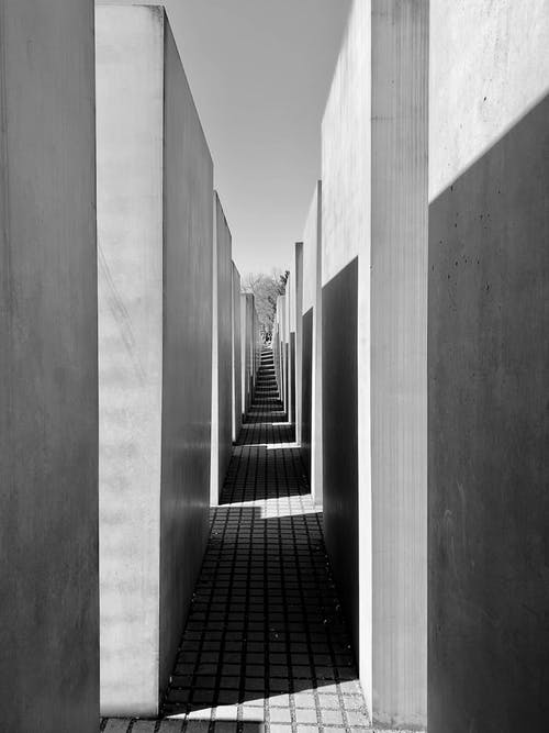 混凝土走廊 · 免费素材图片