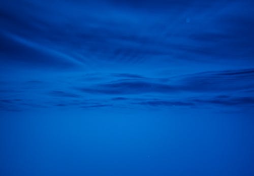 白天的蓝天照片 · 免费素材图片