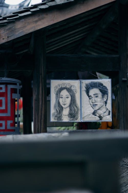 男人和女人木炭绘画肖像 · 免费素材图片