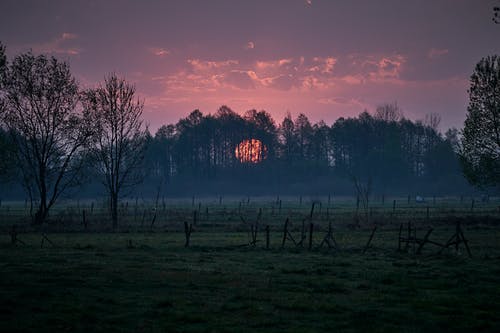 落日景色的景色 · 免费素材图片