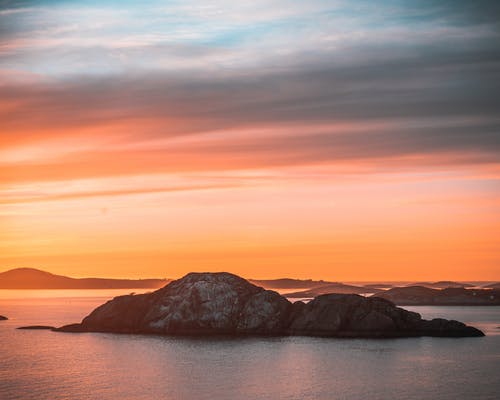 灰山风景摄影 · 免费素材图片