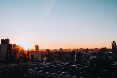 在城市的日落美景 · 免费素材图片