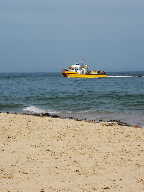 船撞湾 · 免费素材图片