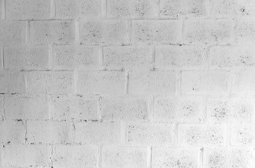 白色混凝土墙 · 免费素材图片