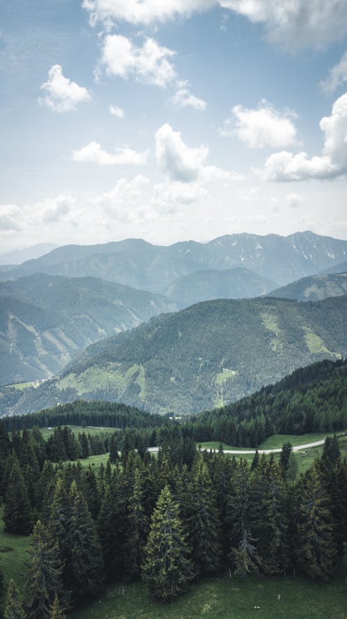 白天山的风景 · 免费素材图片