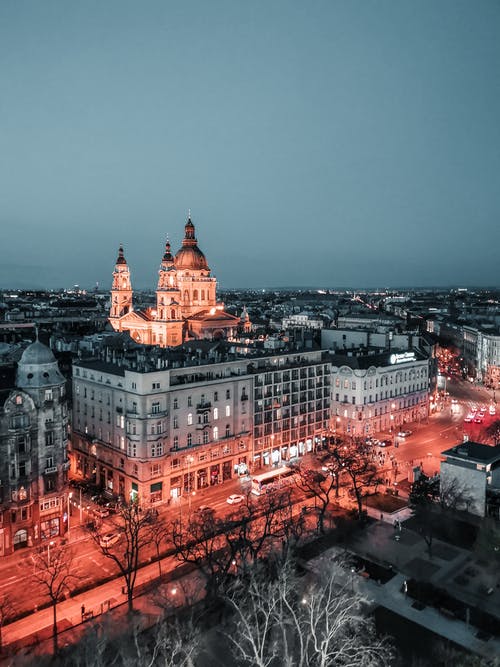 夜晚的城市 · 免费素材图片