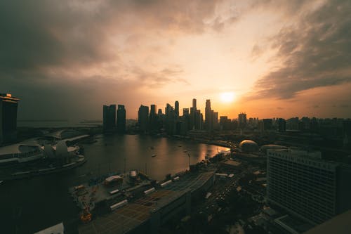 黄金时段新加坡城市风光照片 · 免费素材图片